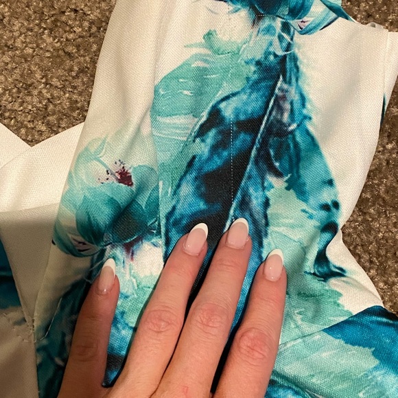 Palm Print shorts romper - Picture 5 of 5